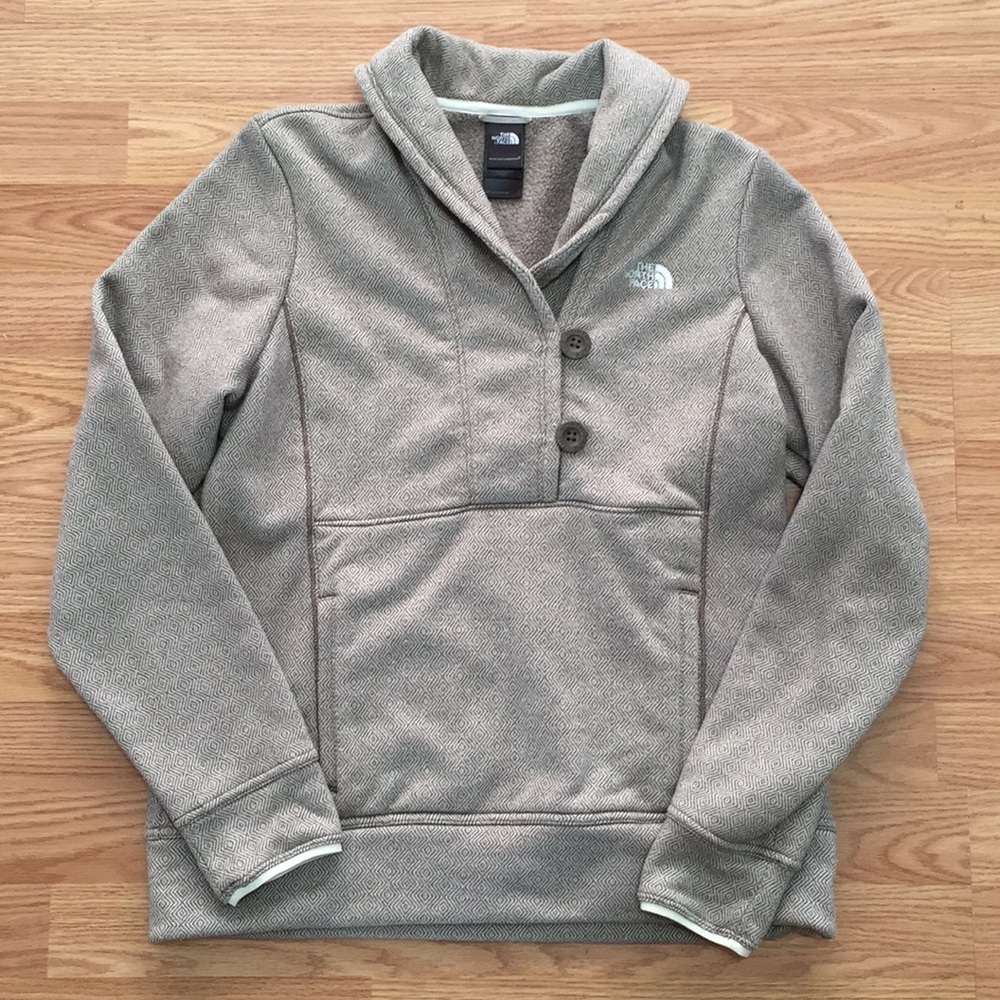 EUC North Face pull over
